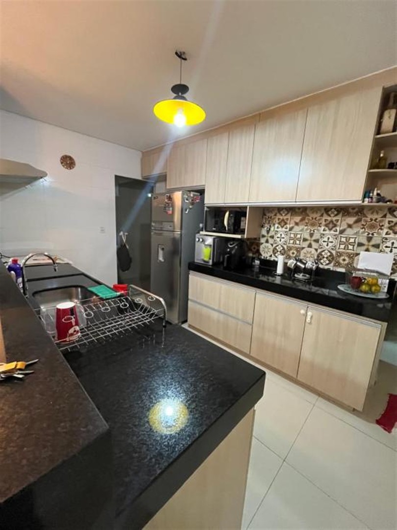 casa-geminada-venda-sra-das-gracas-betim-1143236