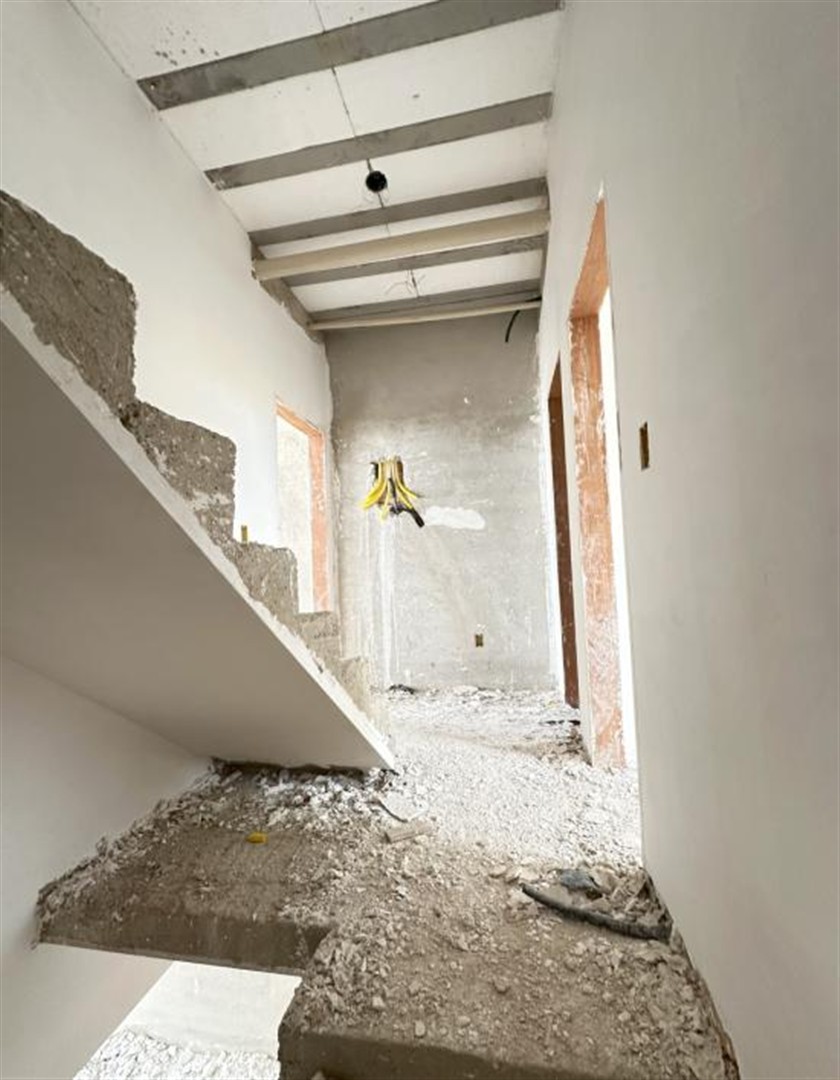 casa-geminada-venda-triplex-em-construcao-jardim-alterosa-1o-secao-betim-1140704