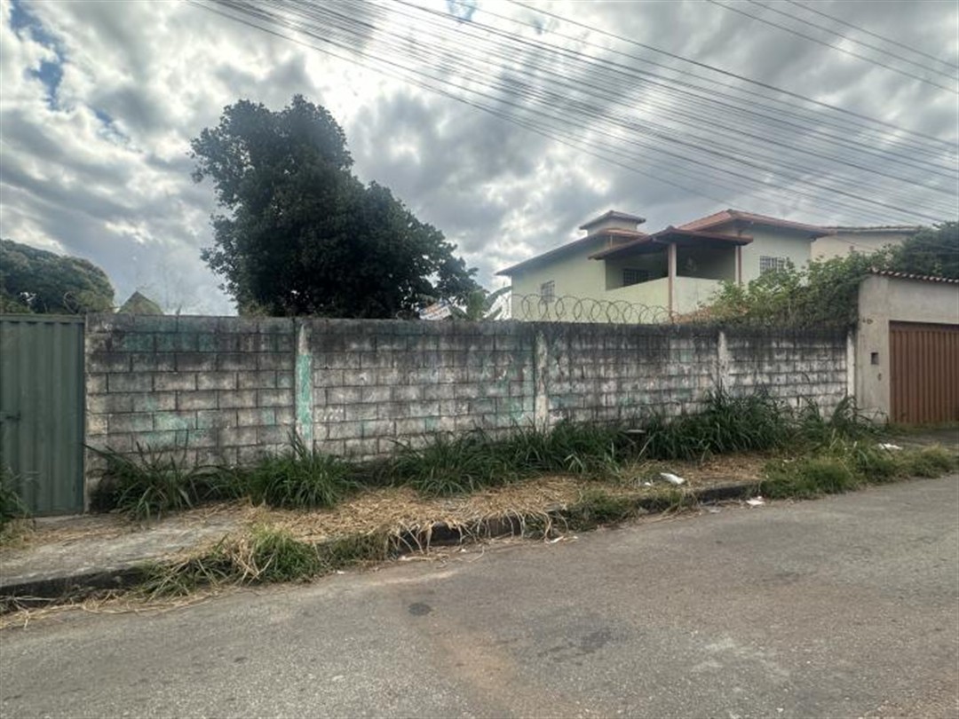 terreno-venda-dois-lotes-planos-jardim-alterosa-1o-secao-betim-1140406