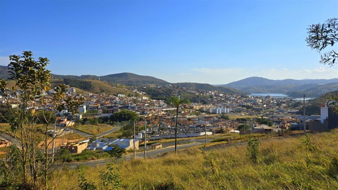 lote-venda-flores-de-ipe-capitolio-mg-1144302